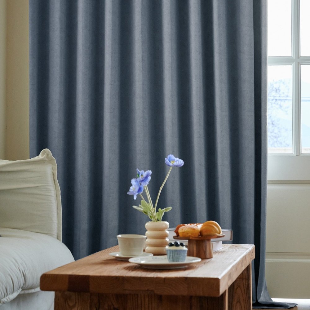 Isabel Waterproof, Stain & Dust - Resistant Total Blackout Curtains - Deconovo US