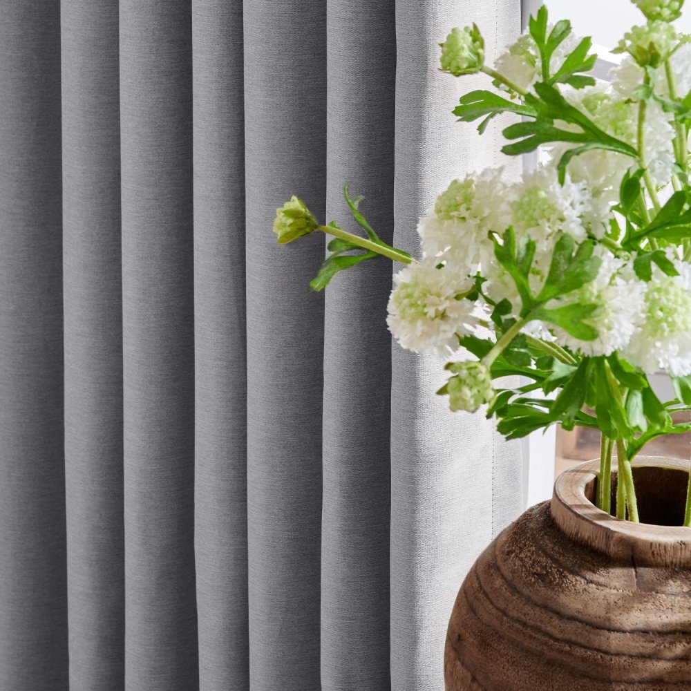 Yvonne Total Blackout Custom Curtains - Deconovo US